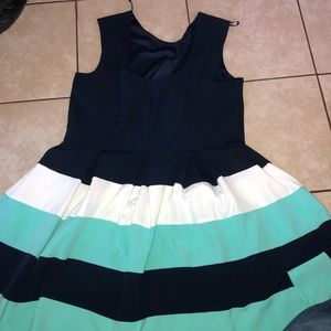 Tiana B dress